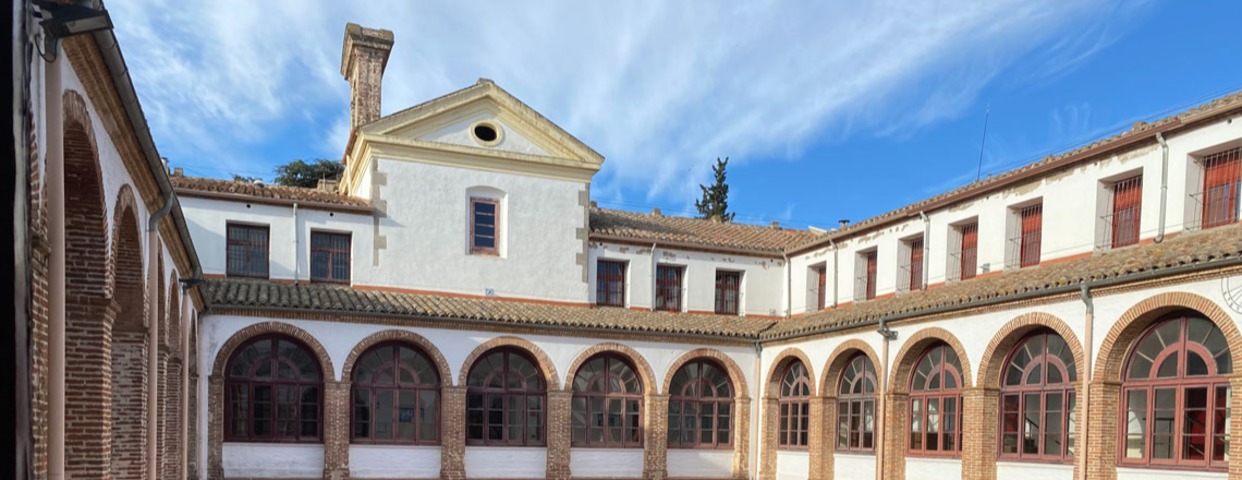 header-image